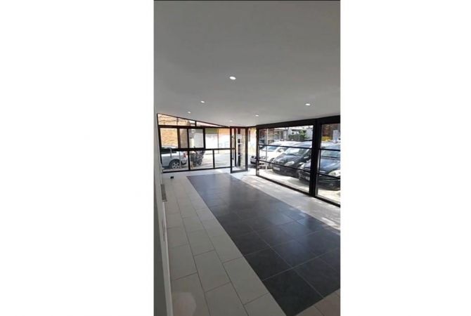 Dyqan - Për Qira te Pediatria