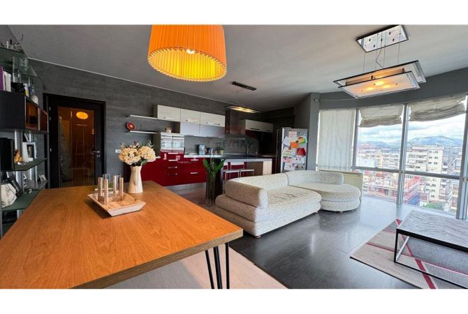 Shtepi me qera Apartament ne Tirane, 2+1, Mobilimi E mobiluar, Pagesa 800  Euro.