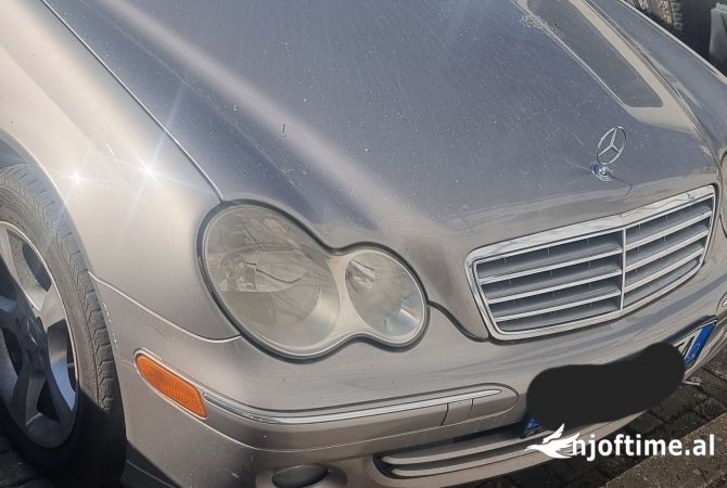 Auto in Vendita a Tirana, Mercedes-Benz, 2007 gasoline-gas,Kambio Automatik Pagamento 5,300  Euro.