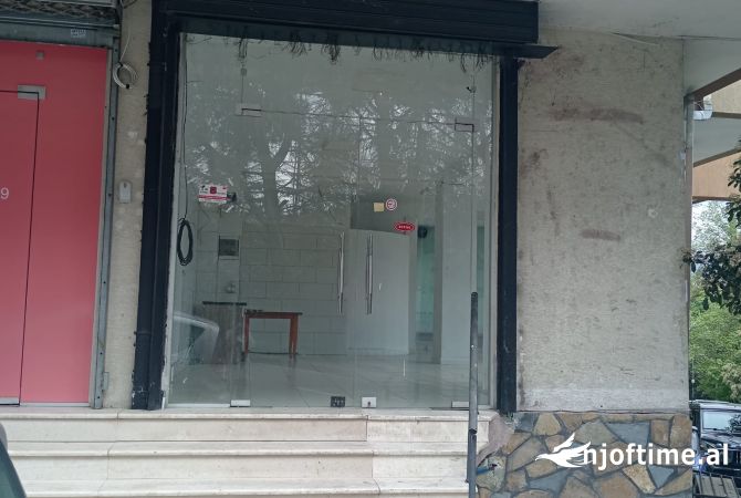 Business Property in Sale 1+1 in Tirana - 155,000 Euro