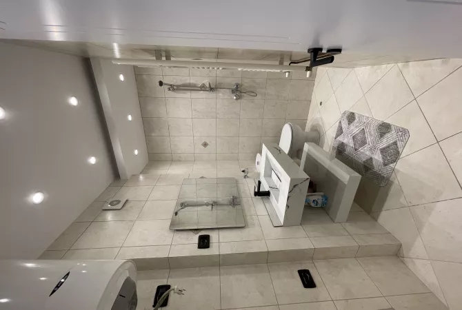 Shtepi ne shitje Apartament ne Tirane, 2+1, Mobilimi E mobiluar, Pagesa 325,000  Euro.