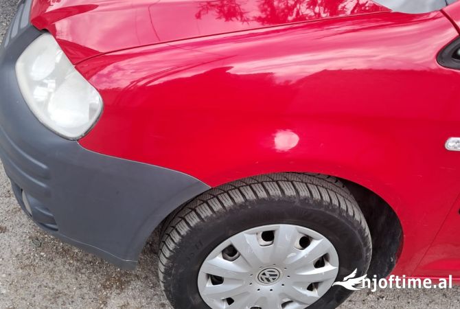 Auto in Vendita a Tirana, Volkswagen, 2006 Diesel,Kambio Manual Pagamento 450,000  Leke.