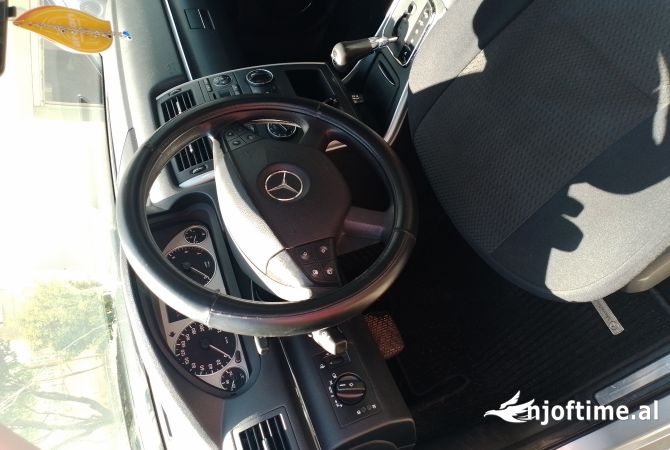 Auto in Vendita a Tirana - 5,500 Euro