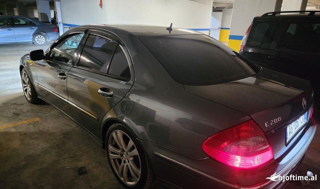 Auto in Vendita a Tirana, Mercedes-Benz, 2007 gasoline-gas,Kambio Automatik Pagamento 7,800  Euro.