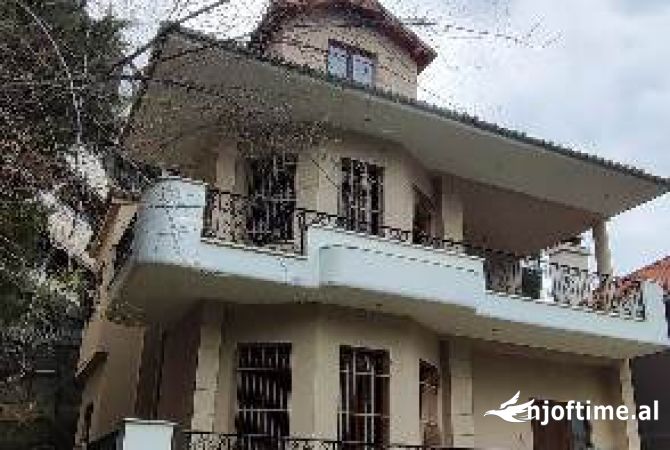 Casa in vendita 4+1 a Koriza - 250,000 Euro