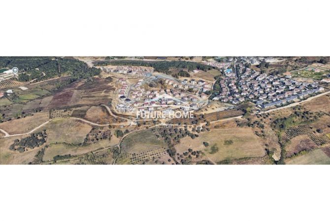 Truall ose Toke ne Tirane - 2,100,000 Euro