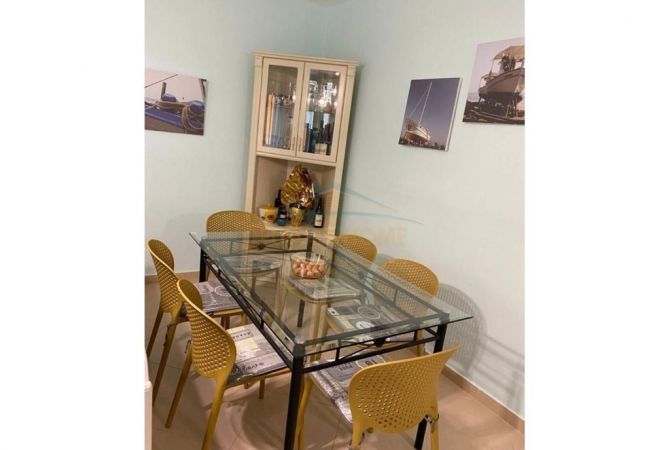 Appartamento in vendita a Santa Quaranta 2+1, Arredato