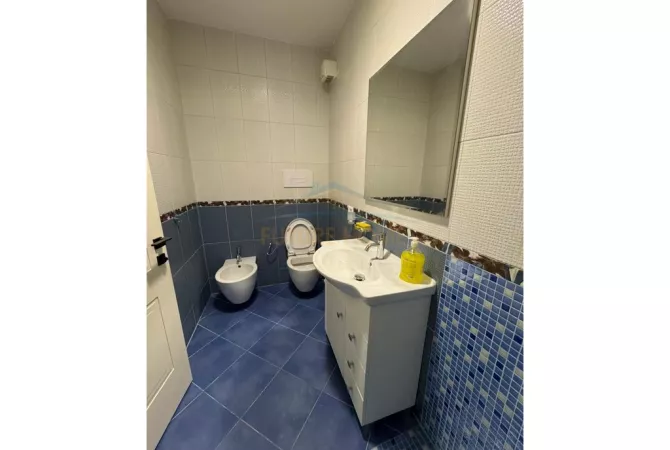 Shtepi ne shitje 2+1 ne Tirane - 215,000 Euro