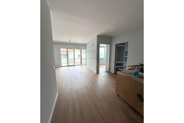 Apartment for sale in Tirana 1+1, Emty