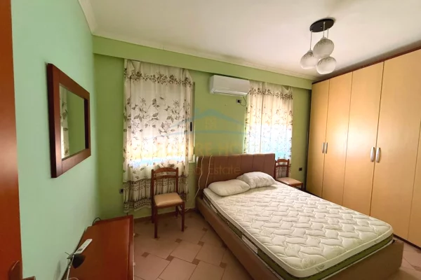 Shtepi me qera Apartament ne Tirane, 1+1, Mobilimi E mobiluar, Pagesa 650  Euro.
