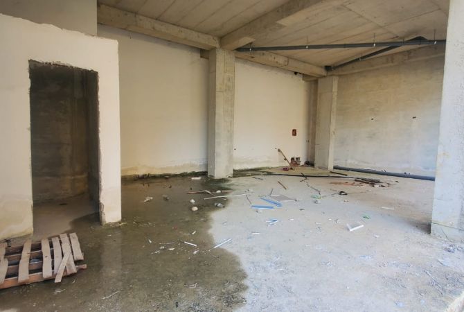 Business Property in Sale 1+1 in Tirana - 160,000 Euro