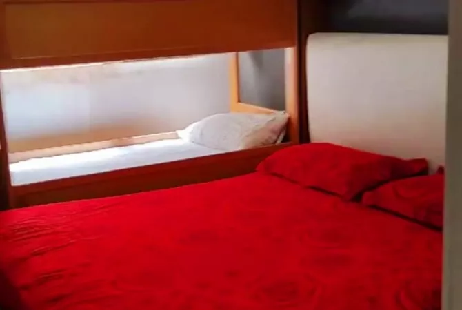 Shtepi me qera Apartament ne Tirane, 1+1, Mobilimi E mobiluar, Pagesa 320  Euro.
