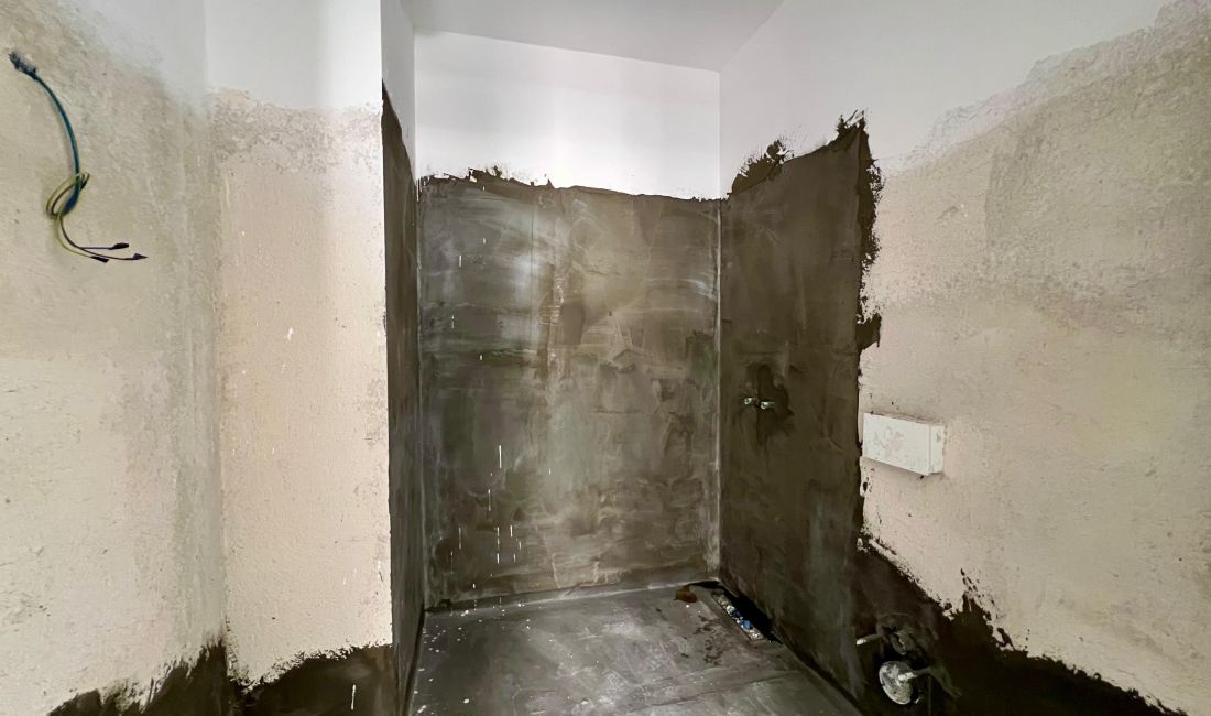 Shtepi ne shitje Apartament ne Tirane, 2+1, Mobilimi Bosh, pa mobiluar, Pagesa 104,500  Euro.