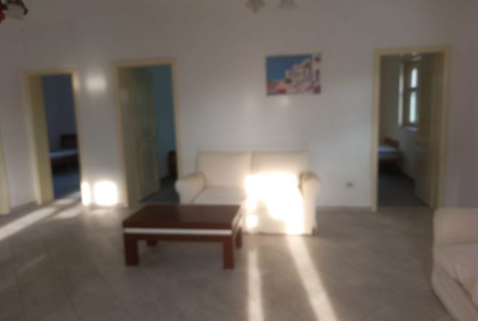 🏠 Shtepi  me qera,  Vile  3+1  Vile: 2 Kateshe 📍Qyteti Studenti / Sauk