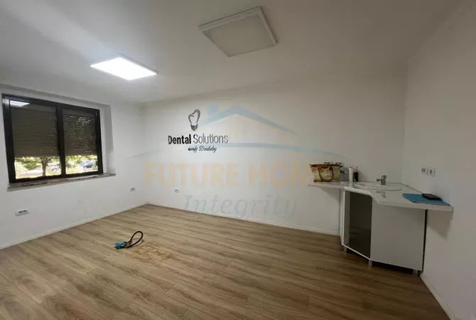 Business Property for Rent 3+1 in Tirana - 800 Euro