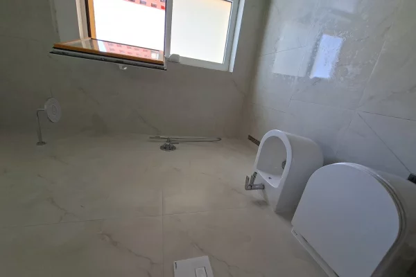 Shtepi me qera Apartament ne Tirane, 1+1, Mobilimi E mobiluar, Pagesa 500  Euro.
