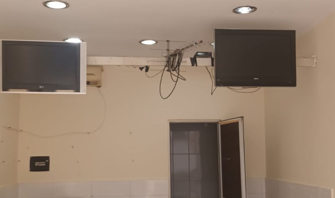 🏠 Ambjent Komercial  me qera