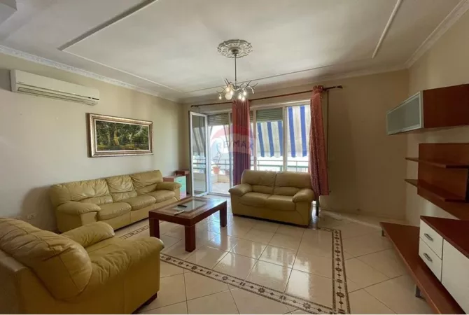 Apartament 2+1+2 - Me qira - Kopshti Zoologjik 550 €