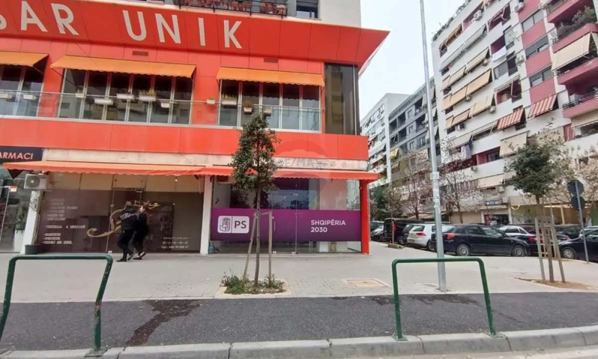 Shtepi ne shitje Apartament ne Tirane, 1+1, Mobilimi Bosh, pa mobiluar, Pagesa 95,000  Euro.