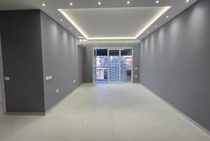 Ofrohet me qira ambient per zyra ose banim plus post