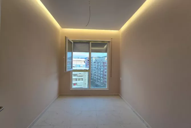 Ofrohet me qira ambient per zyra ose banim plus post