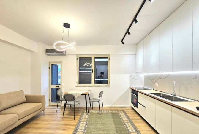 APARTAMENT 1+1 PER QIRA PRANE 21 DHJETORIT
