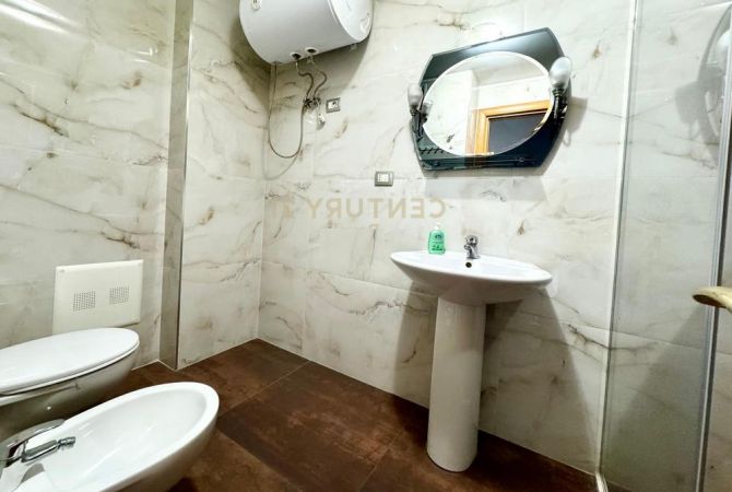 Apartament 3+1+2 me qira tek Zogu I Zi, Tirana - 850€ 