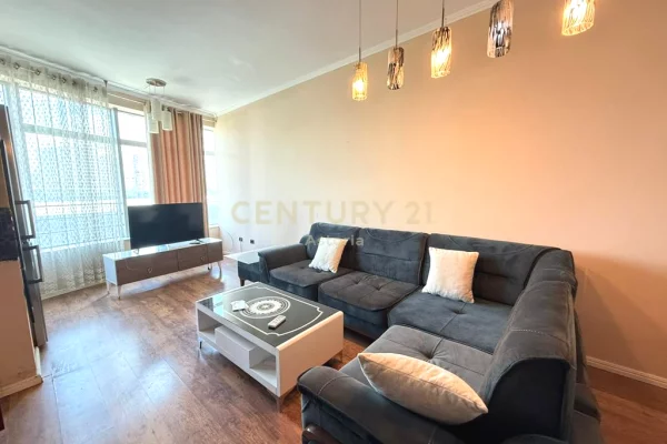 Shtepi me qera Apartament ne Tirane, 2+1, Mobilimi E mobiluar, Pagesa 450  Euro.
