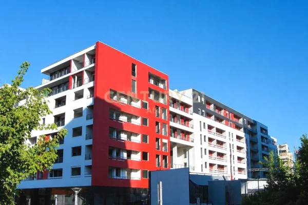 Shtepi me qera 3+1 ne Tirane - 2,500 Euro