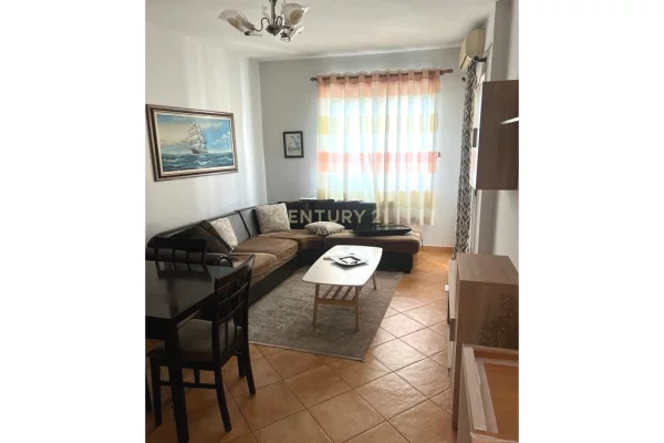 Shtepi me qera Apartament ne Tirane, 1+1, Mobilimi E mobiluar, Pagesa 40,000  Leke.