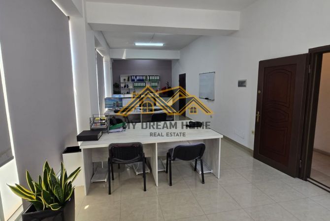 Ambient biznesi ne shitje 3+1 ne Durres - 95,000 Euro