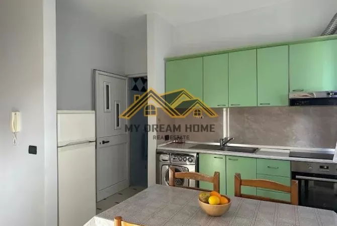 Shtepi me qera Apartament ne Durres, 1+1, Mobilimi E mobiluar, Pagesa 270  Euro.