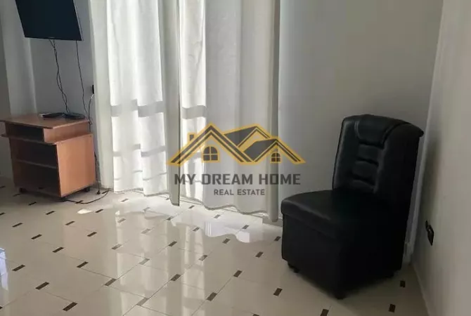 Shtepi me qera Apartament ne Durres, 1+1, Mobilimi E mobiluar, Pagesa 270  Euro.