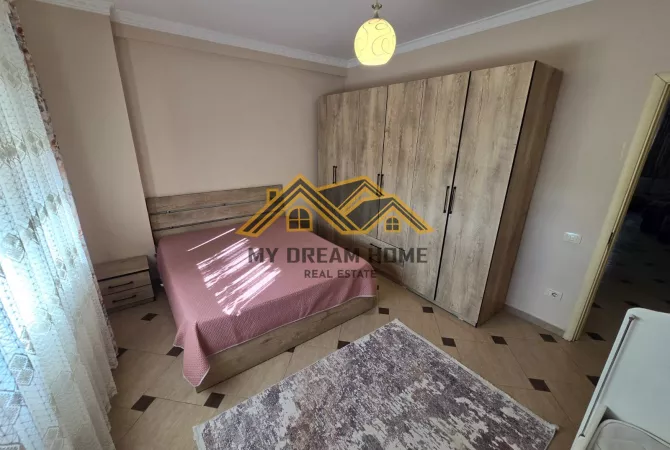 Shtepi me qera Apartament ne Durres, 2+1, Mobilimi E mobiluar, Pagesa 400  Euro.