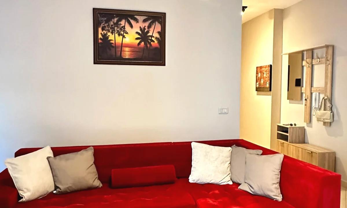 Shtepi me qera Apartament ne Tirane, 1+1, Mobilimi E mobiluar, Pagesa 50,000  Leke.