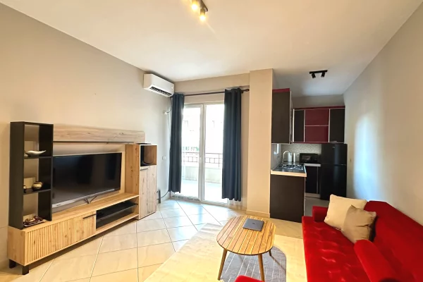 Shtepi me qera Apartament ne Tirane, 1+1, Mobilimi E mobiluar, Pagesa 50,000  Leke.