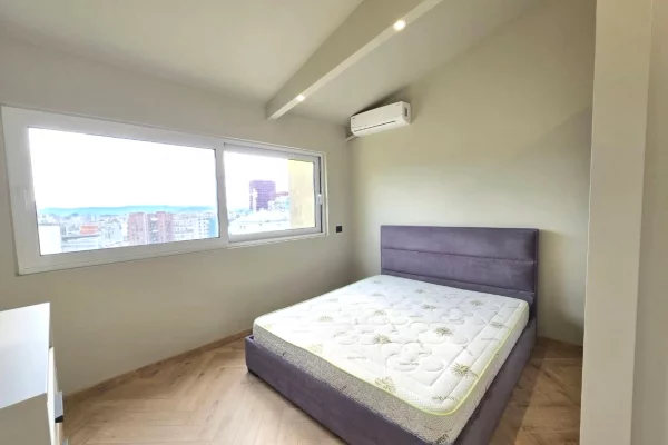 Shtepi me qera Apartament ne Tirane, 2+1, Mobilimi E mobiluar, Pagesa 950  Euro.
