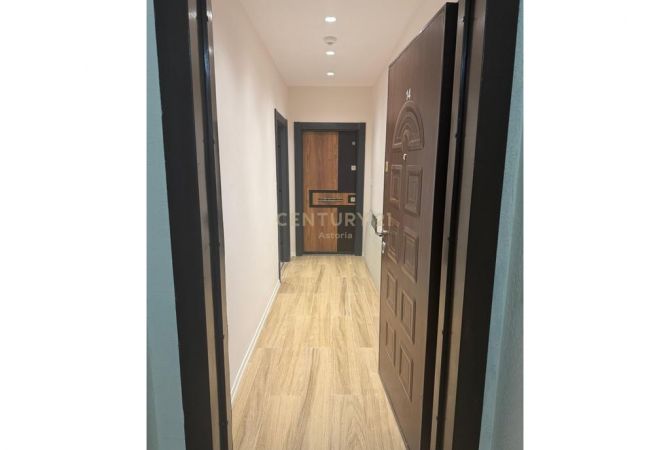 Appartamento in vendita a Tirana 1+1, Arredato