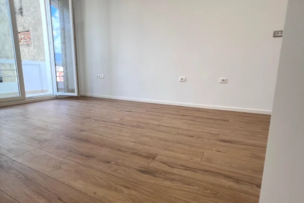 Qender te Tiranes Apartament ne Shitje 