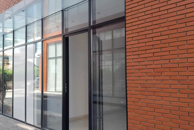 Business Property for Rent 1+1 in Tirana - 500 Euro
