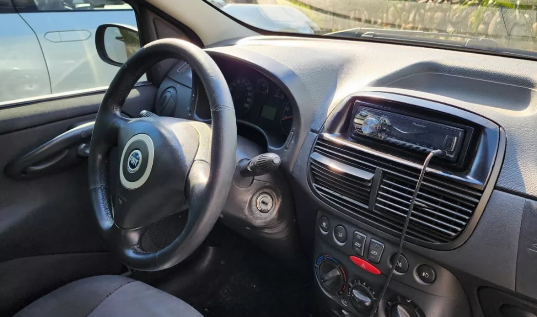 Auto in Vendita a Tirana, Fiat, 2005 Diesel,Kambio Manual Pagamento 280,000  Leke.