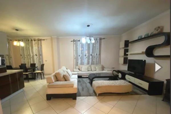 Jepet me qera 2+1,Ali dem