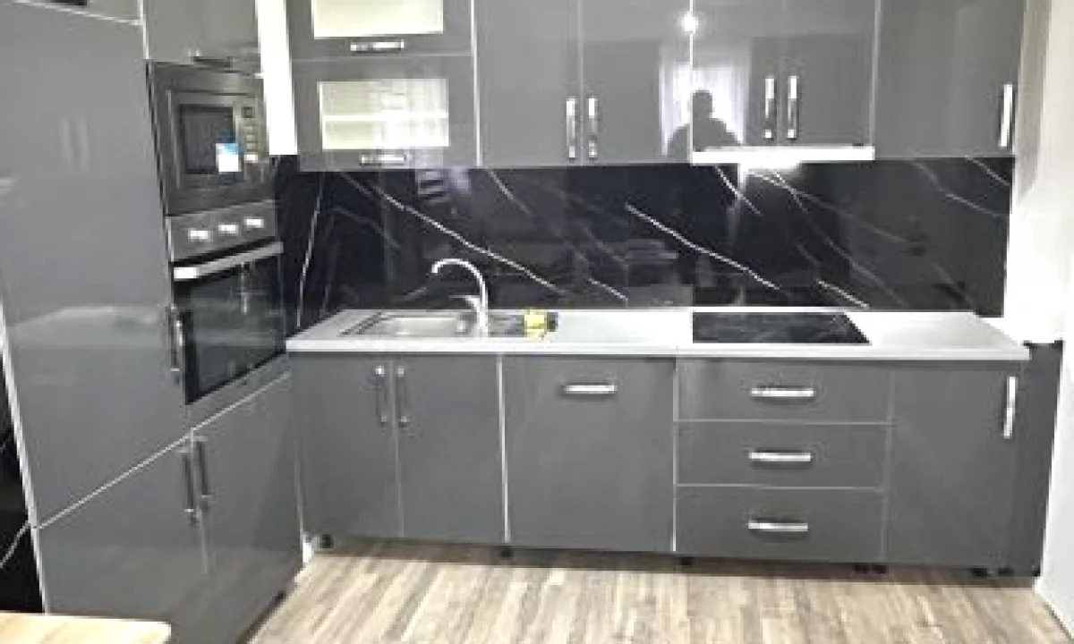 Appartamento in affitto a Tirana 1+1, Arredato