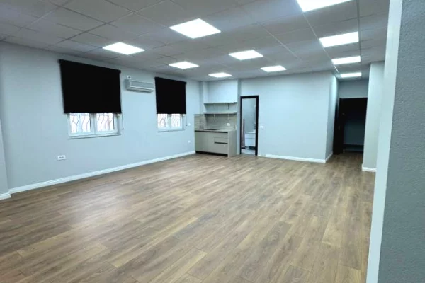 Jepet ambient biznesi me qira, tek Toptani