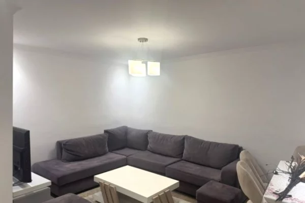 Casa in affitto 1+1 a Tirana - 500 Euro