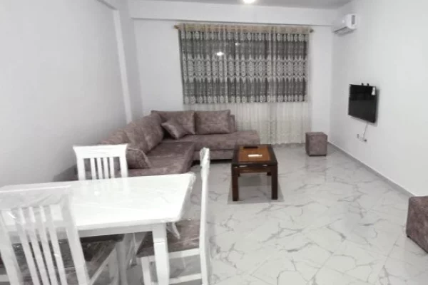 Casa in affitto 1+1 a Tirana - 450 Euro