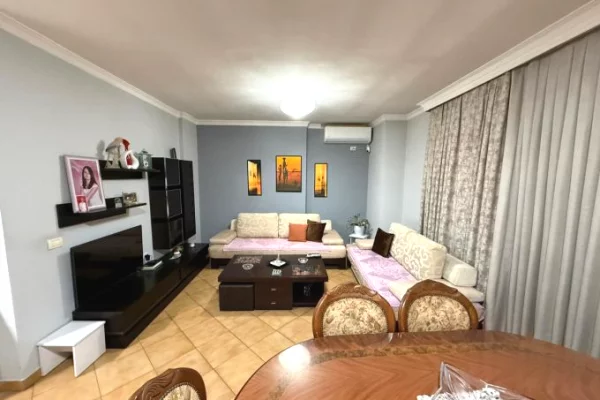 Casa in affitto 1+1 a Tirana - 550 Euro