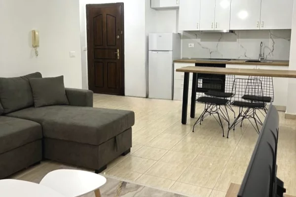 Jepet me qira apartament 2+1, tek Kodra e Diellit