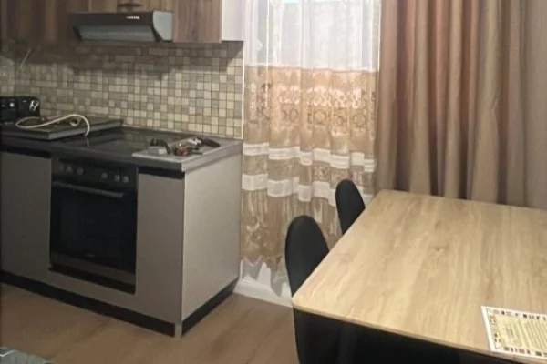 Casa in affitto 1+1 a Tirana - 400 Euro