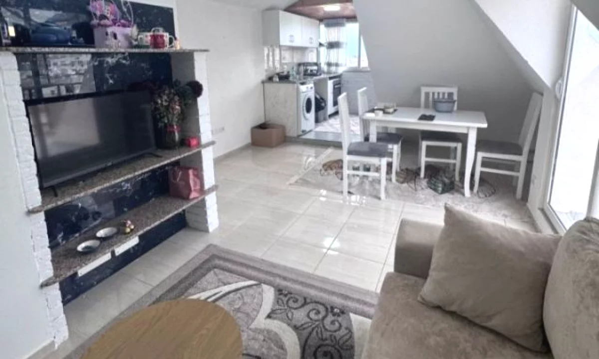 Appartamento in affitto a Tirana 1+1, Arredato